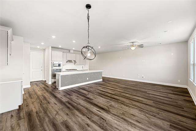 Building Photo - 5517 Liberty Dr