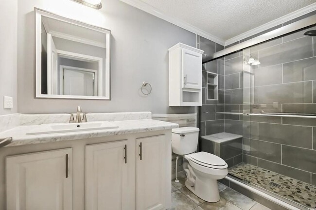 Building Photo - 333 Walden Lake Rd