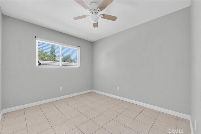 Building Photo - 9323 Sage Ave