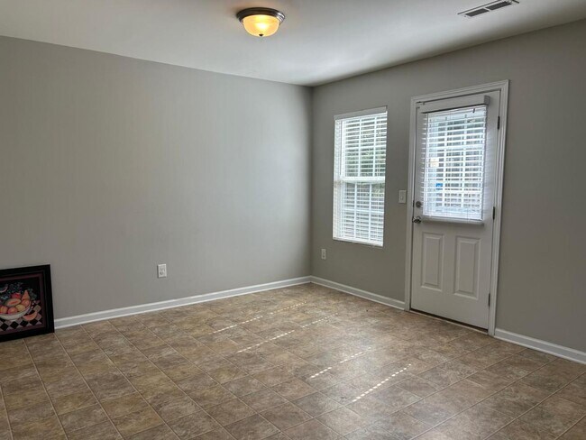 Building Photo - 1524 Ricochet Dr