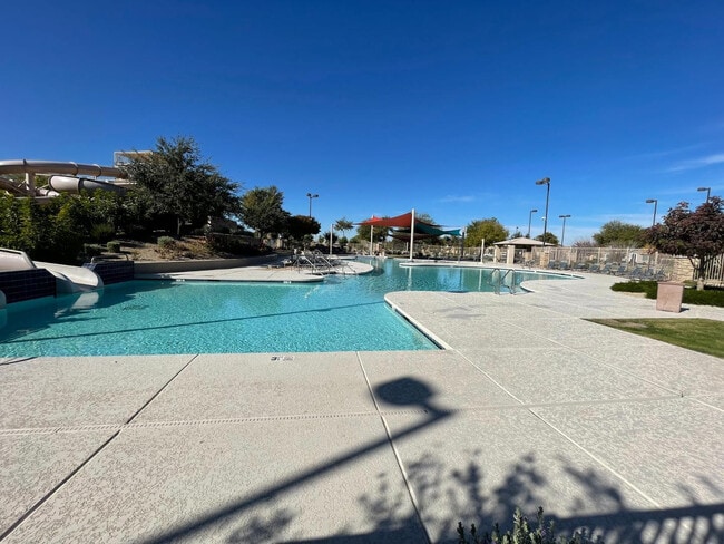 Building Photo - 2395 E Santa Ynez Dr