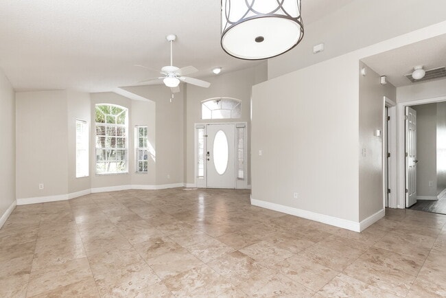 Building Photo - 2504 River Ridge Dr