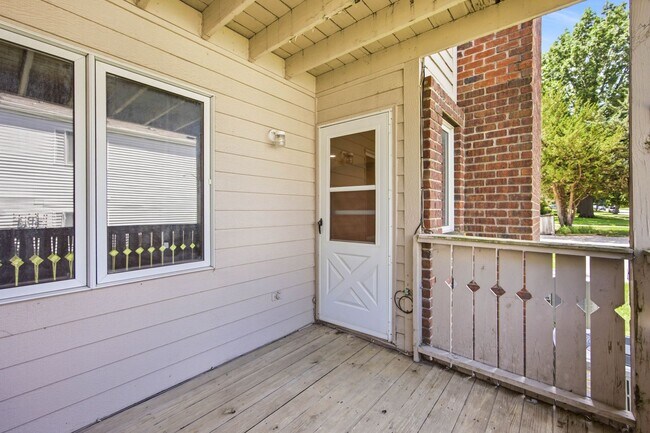 Building Photo - Ankeny Condo for Rent