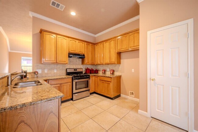 Building Photo - 15719 Edo Cir