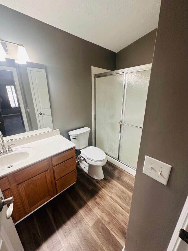 Building Photo - 6518 Jade Stream Ct