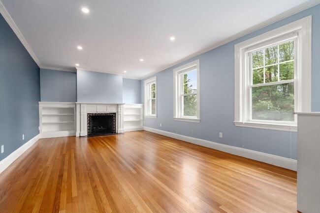 Building Photo - 132 Sewall Ave