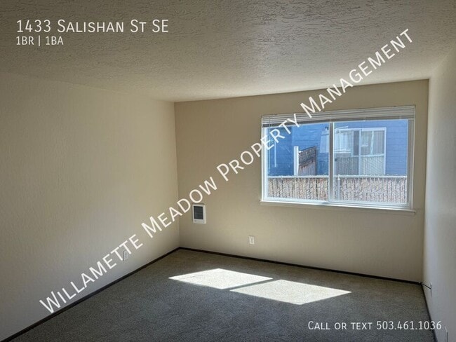 Building Photo - 1433 Salishan St SE
