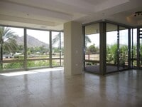 Building Photo - 7121 E Rancho Vista Dr