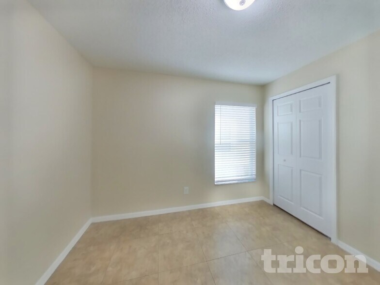 Building Photo - 10515 Walker Vista Dr