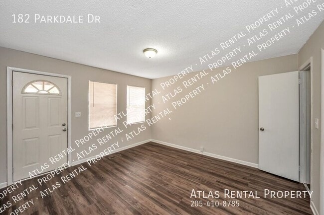 Building Photo - 182 Parkdale Dr