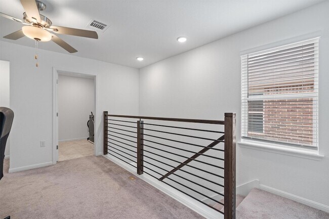 Building Photo - 1617 Purple Martin Dr