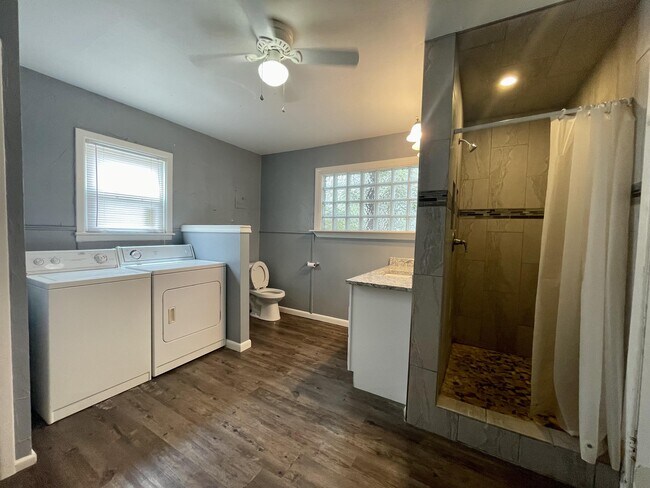 Building Photo - 4205 41st St