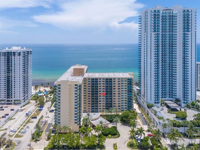 Building Photo - 2501 S Ocean Dr