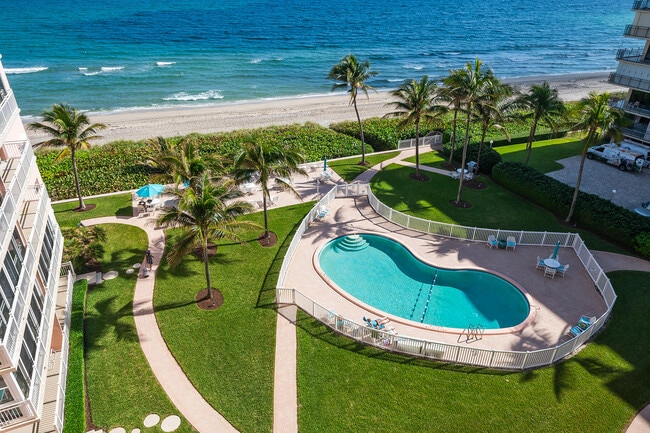 Building Photo - 2921 S Ocean Blvd