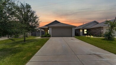 Building Photo - 7814 Switchgrass Crk Dr