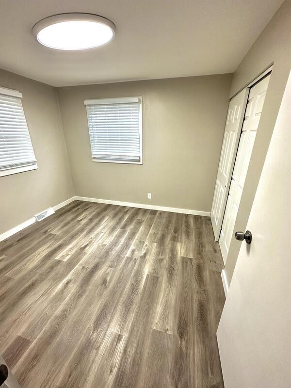 Building Photo - 4341 W Whiteland Rd