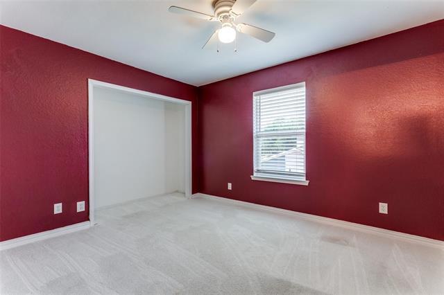 Building Photo - 606 Ridgeline Dr