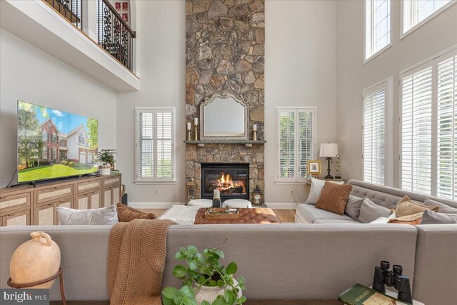 Building Photo - 15043 Gaines Mill Cir
