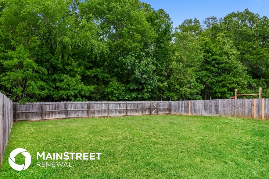 Building Photo - 125 Bermuda Lakes Dr