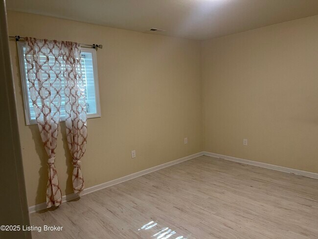 Building Photo - 4000 Emerald Spring Pl