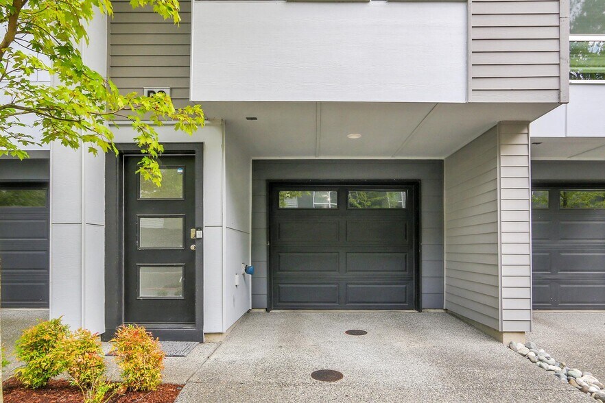 Building Photo - 4206 204th St SW