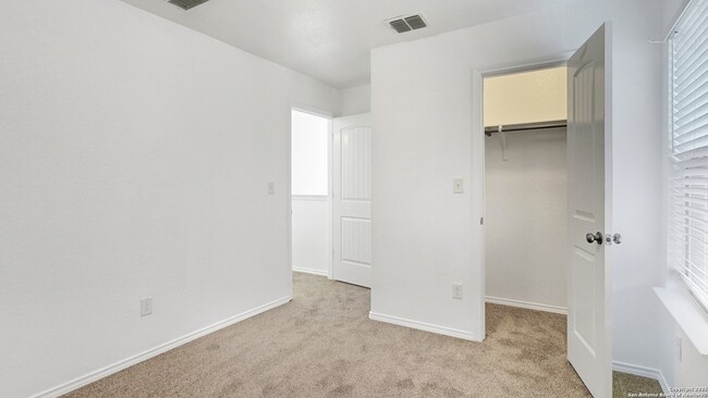 Building Photo - 2814 High Castle