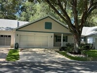 Building Photo - 8420 SW 92 St