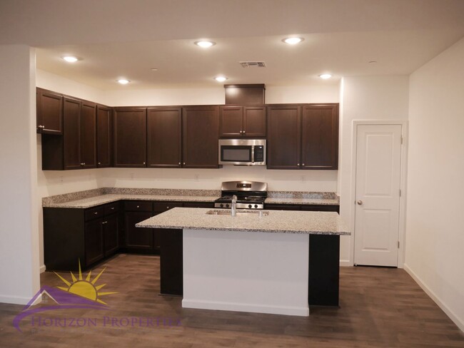 Building Photo - Modern 4 Bed 3 Bath 1,977 Sq. Ft. Wheatlan...