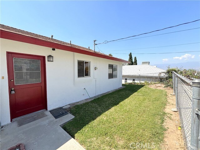 Building Photo - 11185 San Juan St