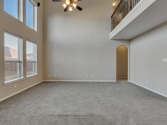 Building Photo - 2750 Villa Bella Ct