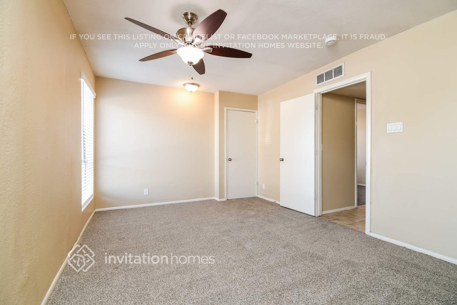 Building Photo - 429 E 10th Dr