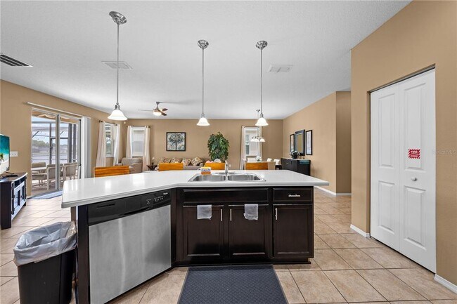 Building Photo - 4704 Ruby Red Ln