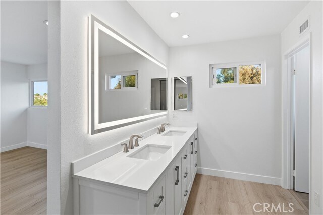 Building Photo - 25302 Neptune Dr