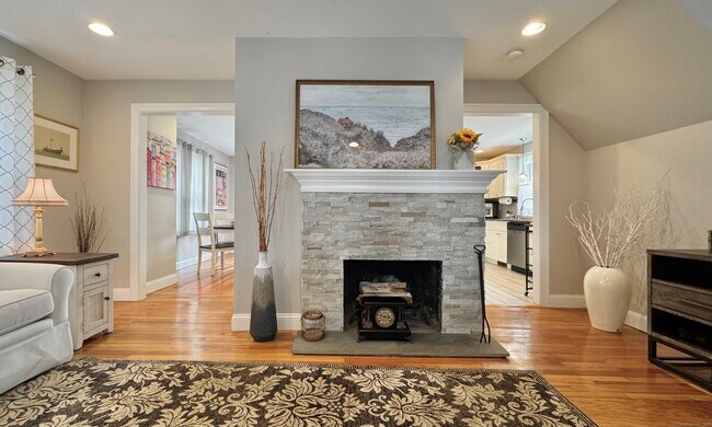 Building Photo - 35 Coolridge Rd