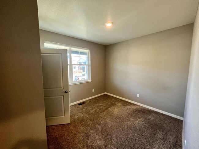 Building Photo - 6130 B Street Rd