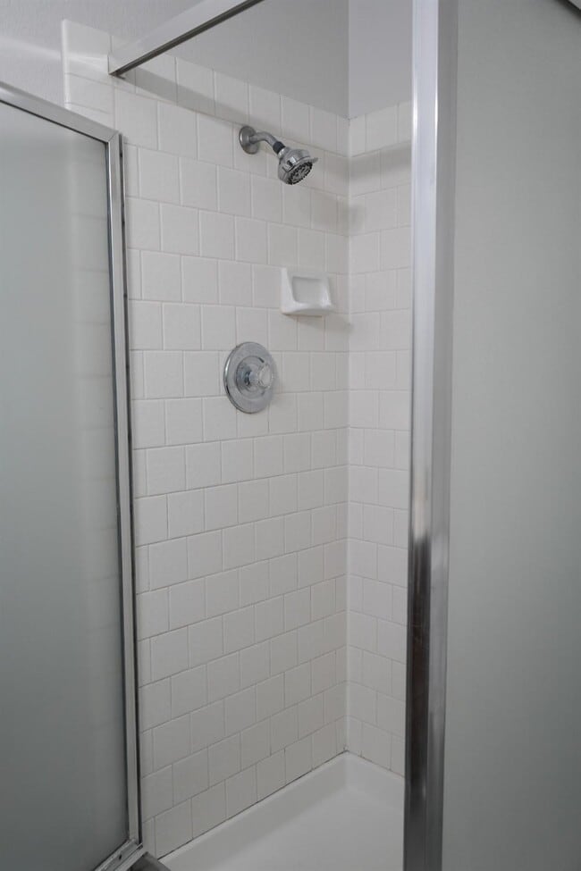 Building Photo - 4310 N Barcus Ave