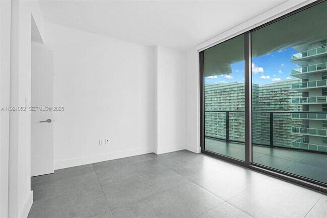 Building Photo - 1300 S Miami Ave