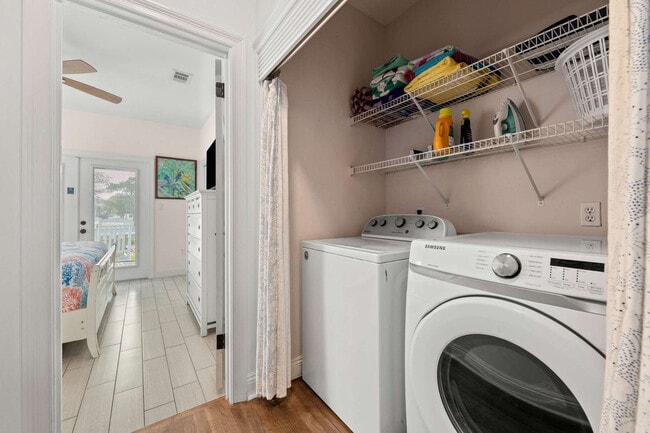 Building Photo - 4431 Luke Ave