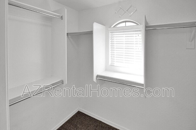 Building Photo - 3708 W Vivian Ct