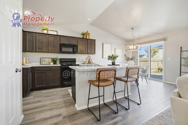 Building Photo - 12794 Conner St