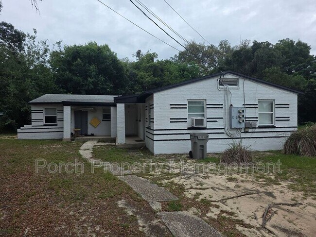 Building Photo - 1 Ellis Dr