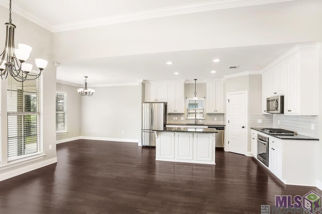 Building Photo - 39307 Copperwood Ave