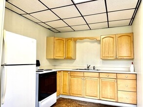 Building Photo - 403 S Atlantic Ave