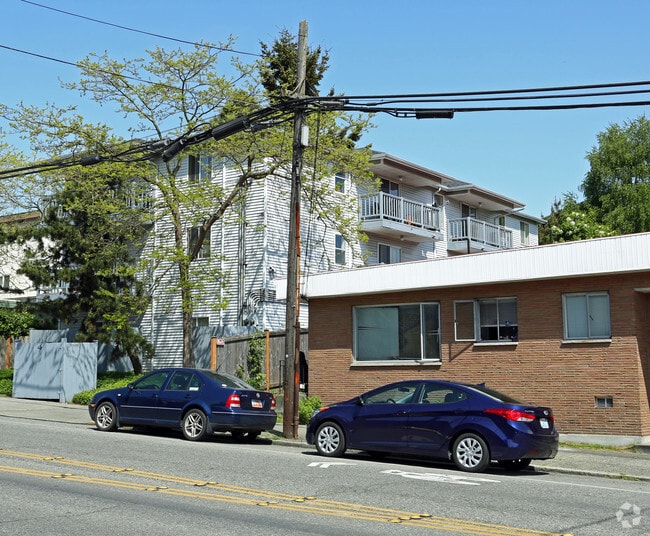 Building Photo - 6408 20th Ave NW
