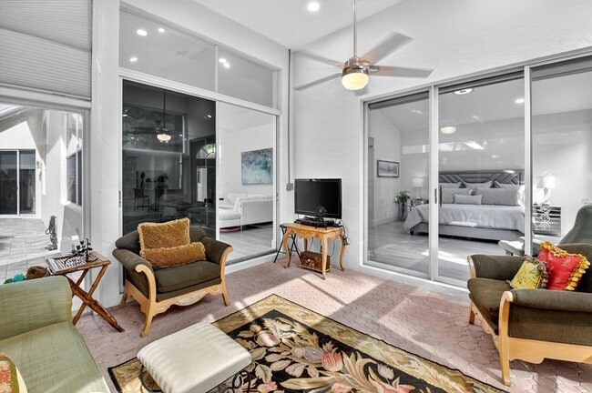 Building Photo - 6668 NW 25th Terrace