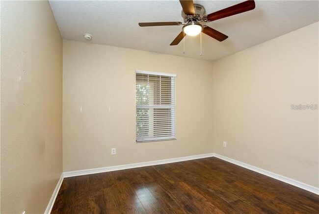 Building Photo - 512 Penny Royal Pl