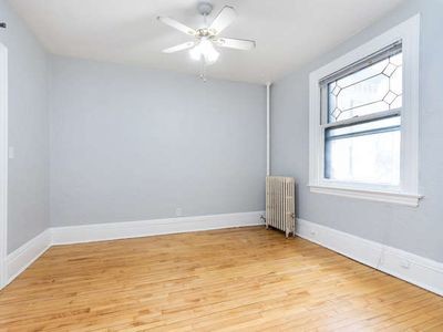 Building Photo - 325 6th Ave SE