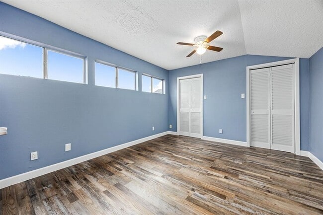 Building Photo - 12805 Westpark Dr