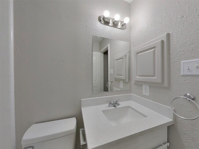 Building Photo - 21476 Palace Pines Dr