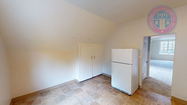 Building Photo - pal5781